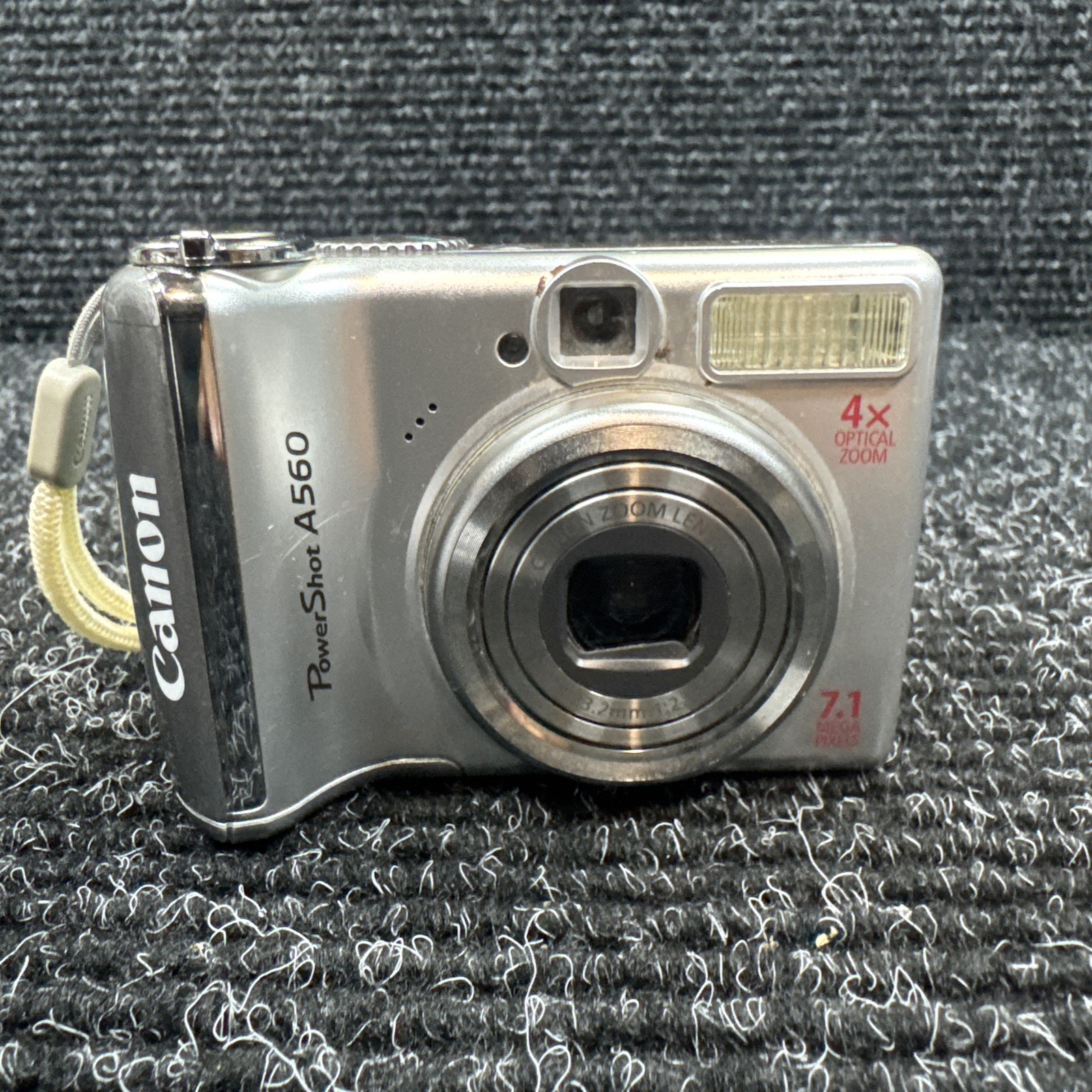 Canon PowerShot A560 7.1MP Digital Camera - Silver - TESTED & WORKING 