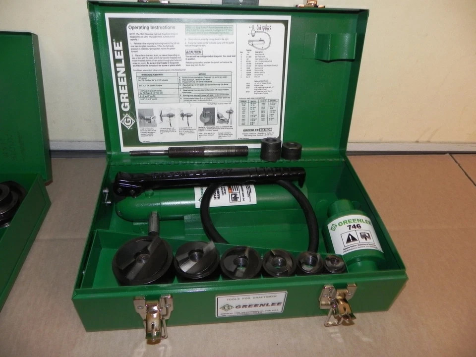 Greenlee 7306SB Slug buster Knockout punch and hydraulic driver set for 1/2-2