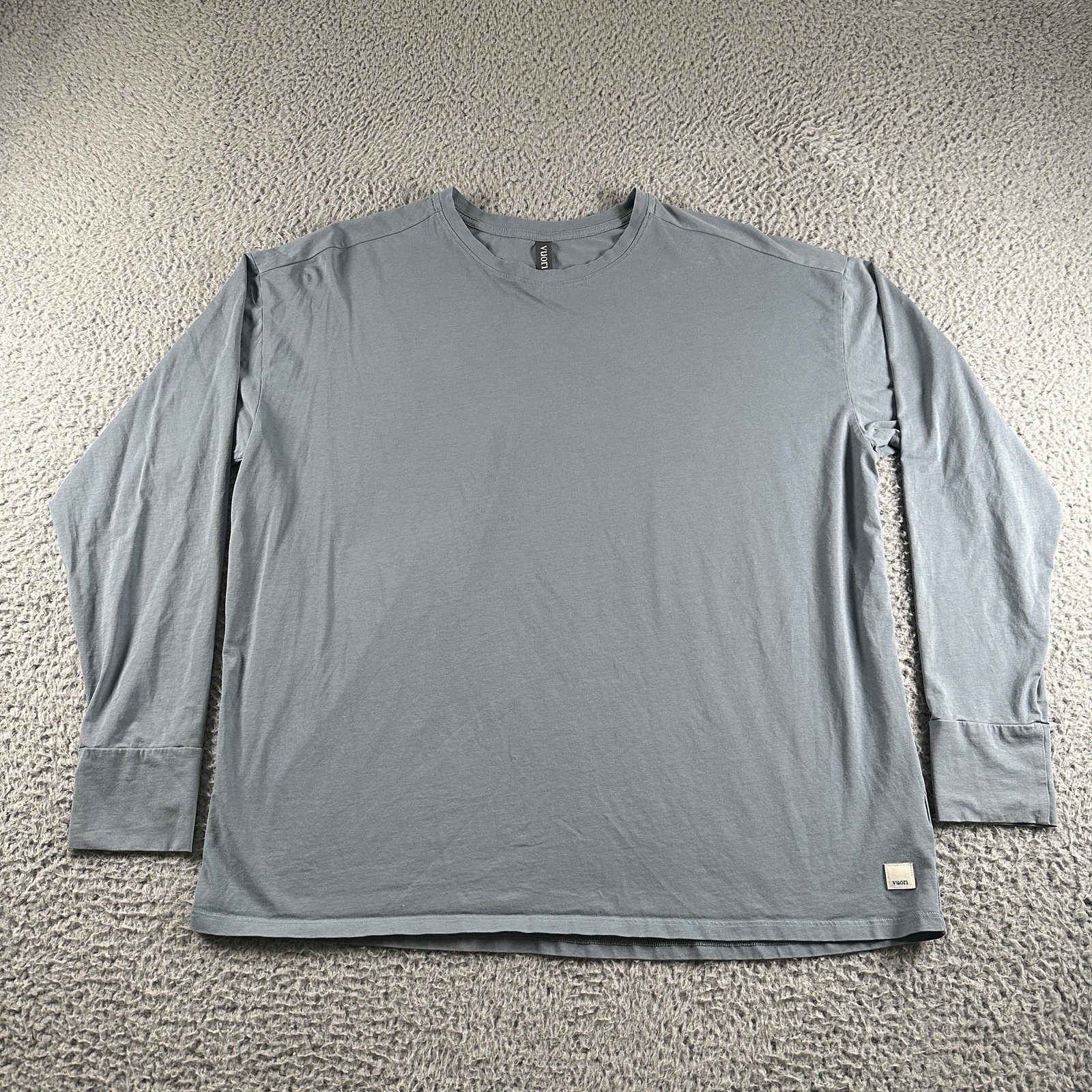 Vuori Long Sleeve Feather Tee Shirt Womens S Gray Crewneck Jersey Top VW1028