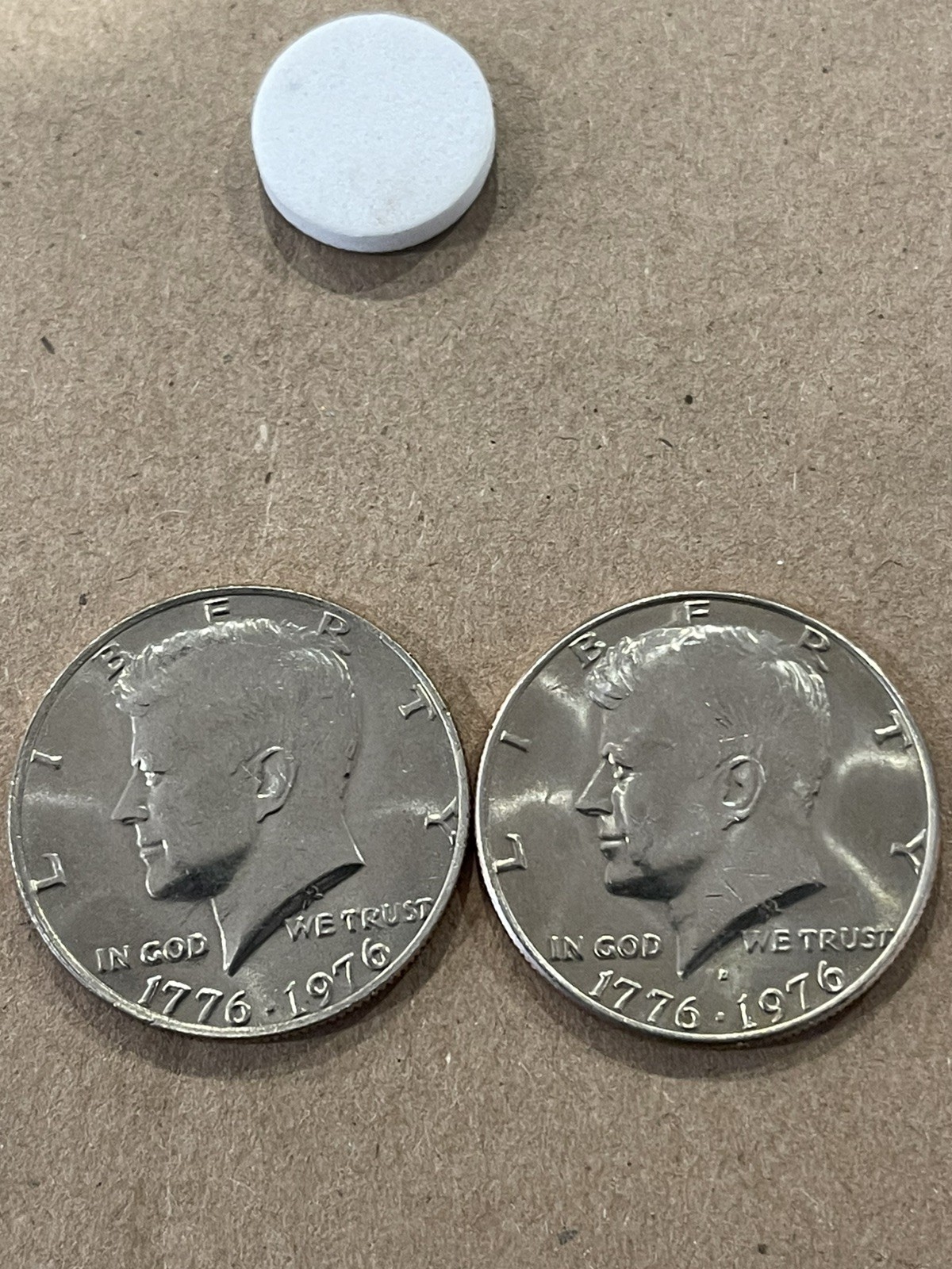 1976 P&D Kennedy Bicentennial Half Dollar -Nice Rim-Two Coins Set-Free Shipping 1976 P&D Kennedy Bicentennial Half Dollar -Nice Rim-Two Coins Set-Free Shipping