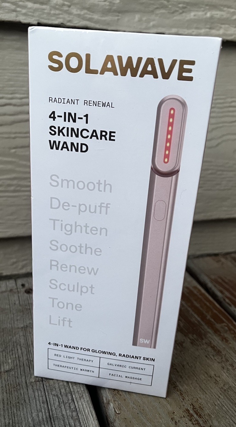 Solawave 4-in-1 Skincare Wand Radiant Renewal Red Light Therapy - NEW Solawave 4-in-1 Skincare Wand Radiant Renewal Red Light Therapy - NEW