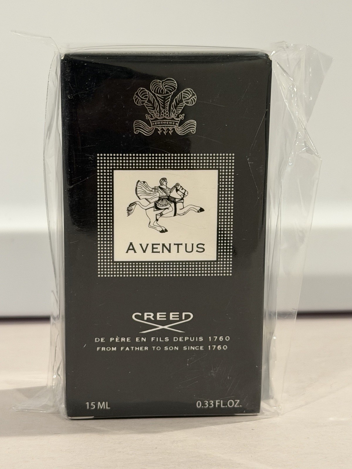 Creed Aventus Eau de Parfum Spray travel size 0.33 fl oz / 15 mL