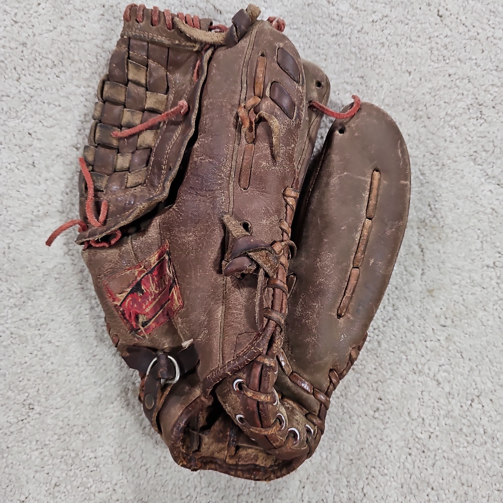 Vintage Rawlings Robinson Baseball Glove Wingtip Fastback RH Holdster ROUGH