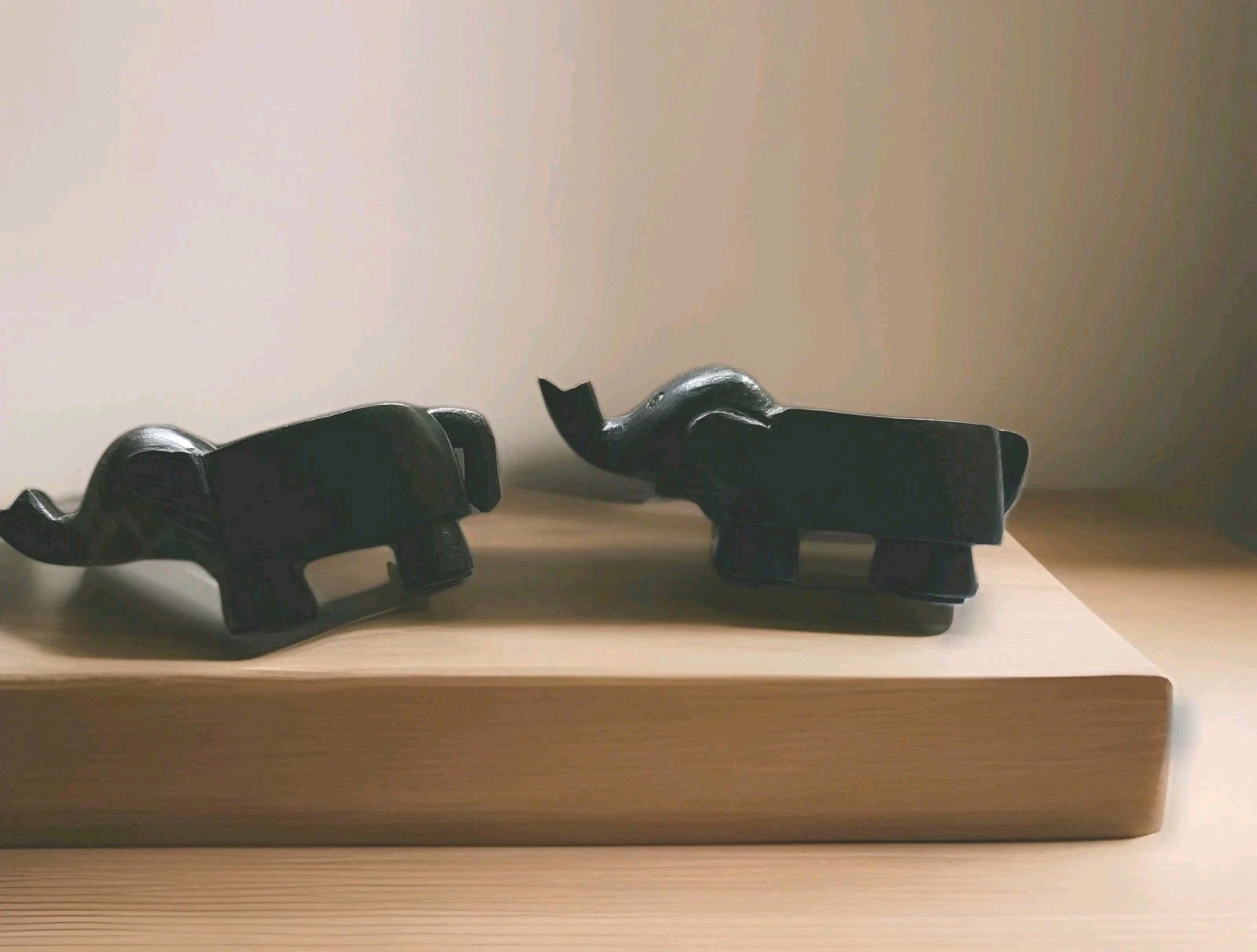 Vintage Elephant Ebony Wood Candle Holders 2 Tea Light Black Hand Carved  1970