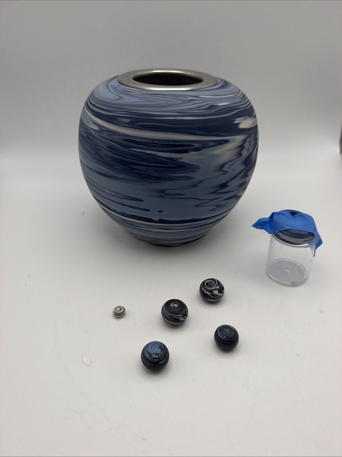 Michael Hughes Wedgwood Marbled Agateware Clay Fire Bowl & Companion Pieces