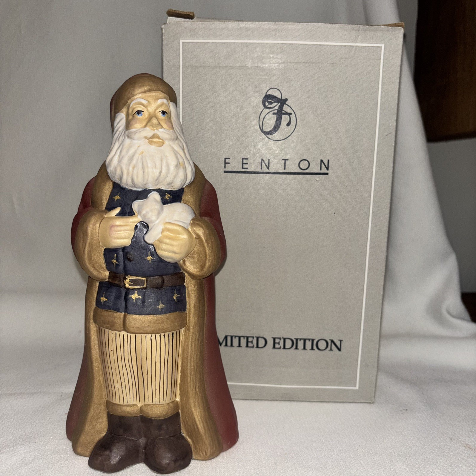 1998 FENTON PATRIOTIC SANTA/ ART GLASS/HAND PAINTED,SIGNED & NUMBERED/ORG BOX 1998 FENTON PATRIOTIC SANTA/ ART GLASS/HAND PAINTED,SIGNED & NUMBERED/ORG BOX