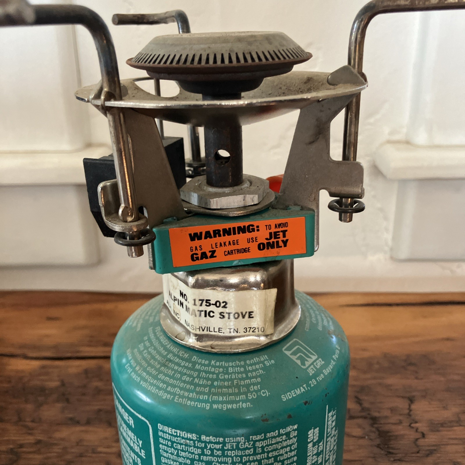 VTG Jet Gaz Backpack No. 175-02 Camp Stove Compact (gas Cylinder Not Included) VTG Jet Gaz Backpack No. 175-02 Camp Stove Compact (gas Cylinder Not Included)
