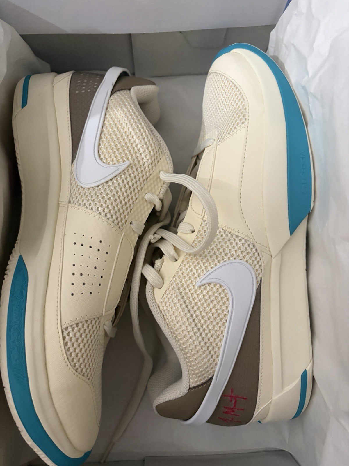 Size 11 - Nike Ja 1 Seasonal - DR8785-102 Size 11 - Nike Ja 1 Seasonal - DR8785-102