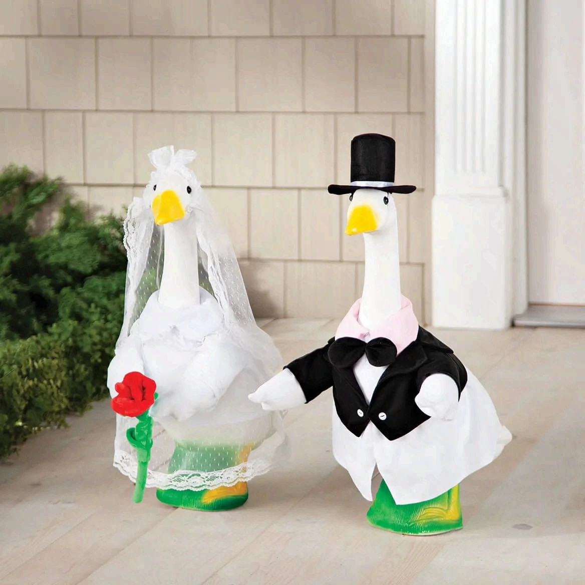 Wedding Couple Large Goose Outfits by Gagglevillee 377986 NEW NO IMPORT FEES