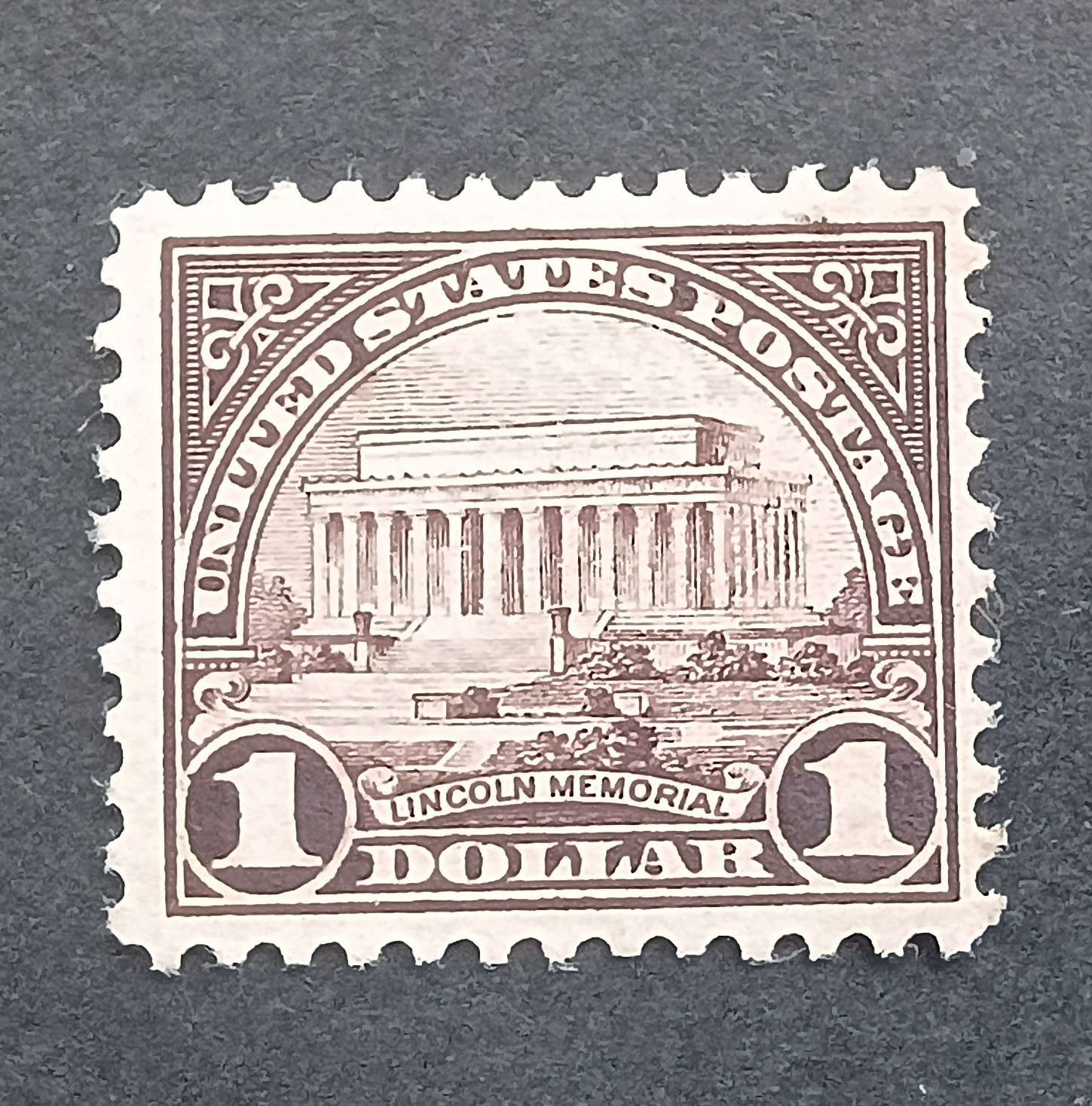 US STAMP SCOTT # 571 LINCOLN MEMORIAL 1 Dollar $1 US STAMP SCOTT # 571 LINCOLN MEMORIAL 1 Dollar $1