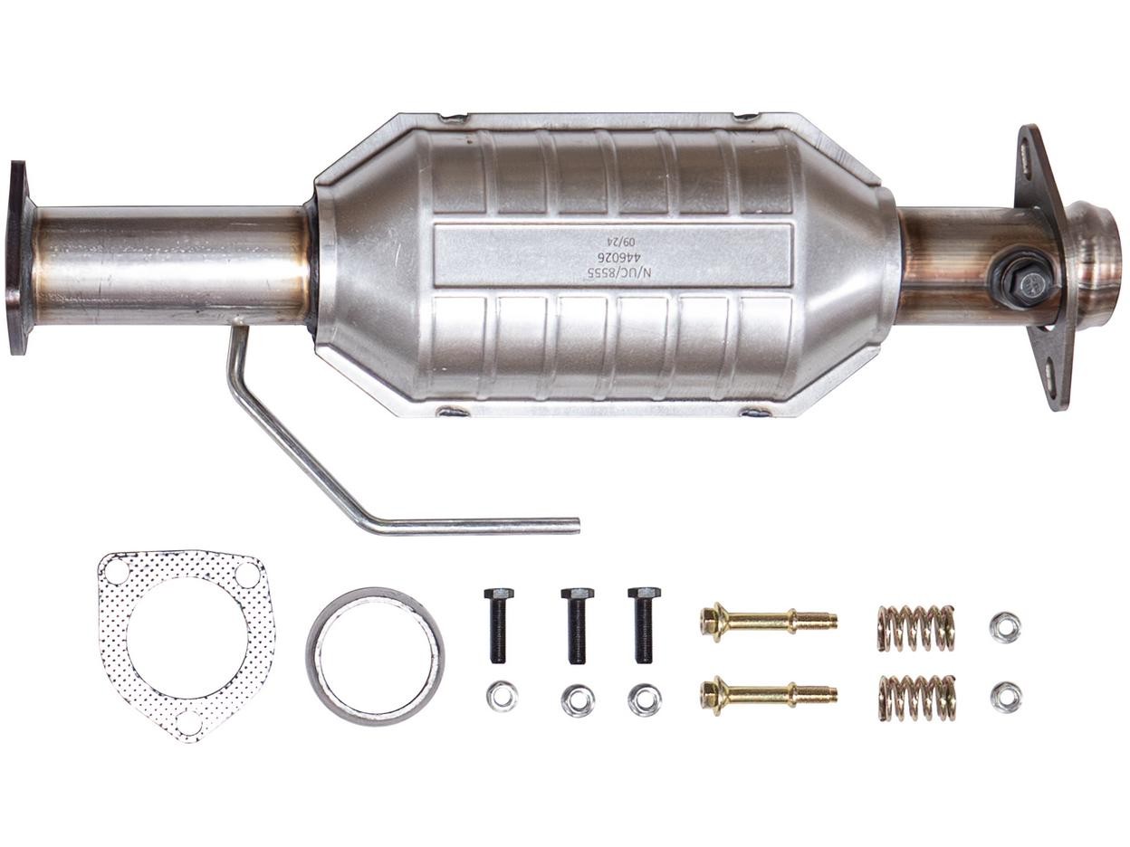 Rear Catalytic Converter for 2003 Jeep Wrangler