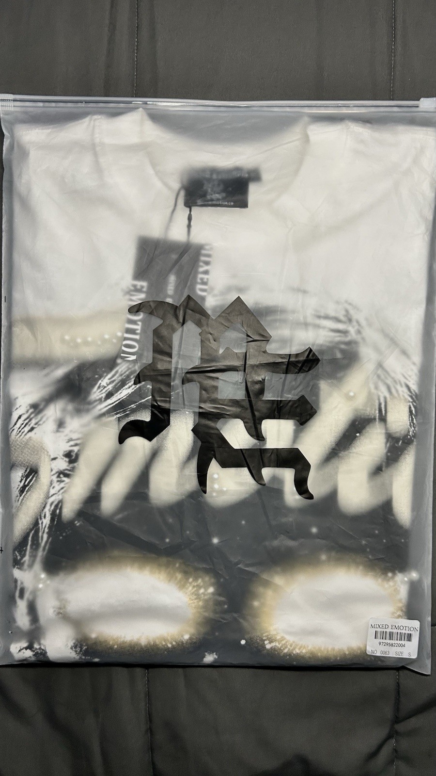 Mixed Emotion White Cotton Cosmic Graphic Crew Neck Tee Short Sleeve in a small Mixed Emotion White Cotton Cosmic Graphic Crew Neck Tee Short Sleeve in a small