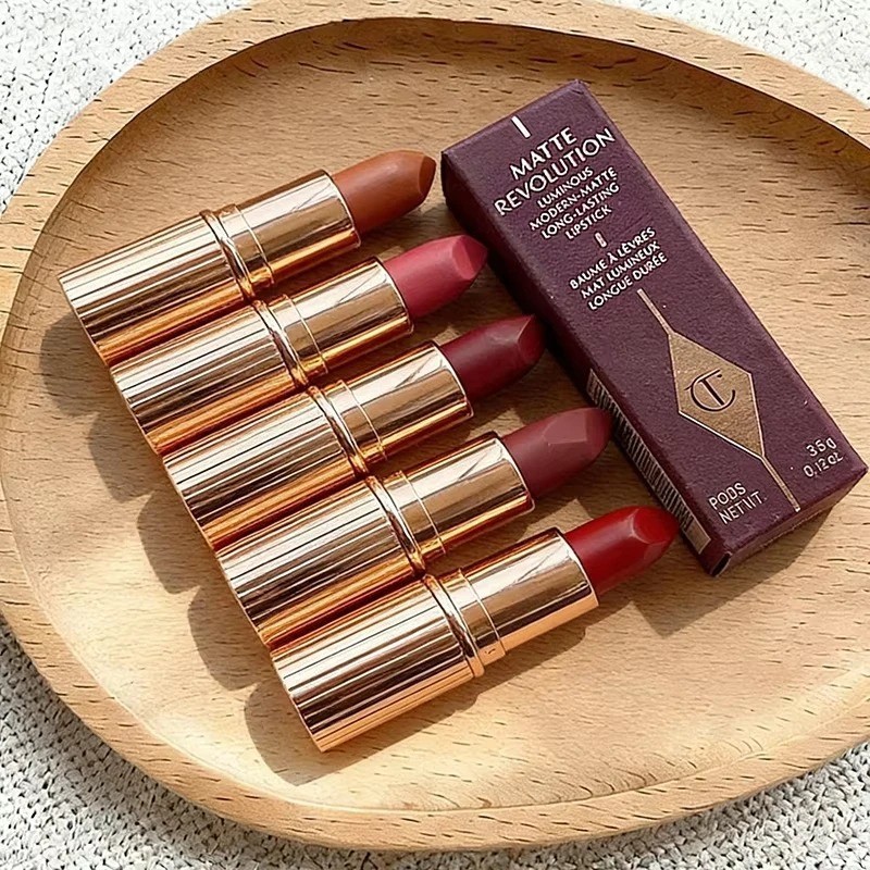Charlotte Tilbury Makeup Lipstick Walk of No Shame