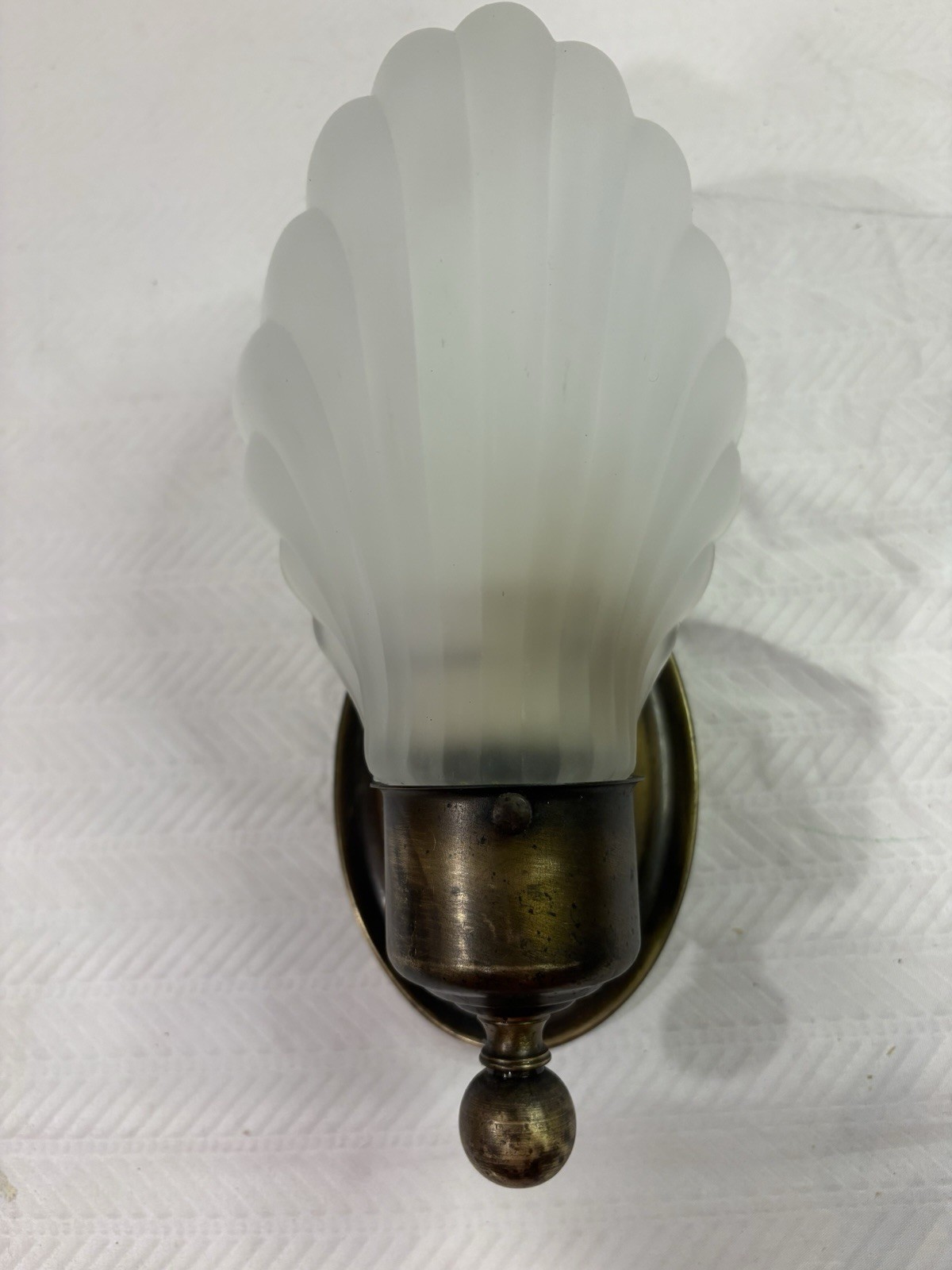 Vintage Hinkley Seashell Slip Shade Sconce Light. 10” Vintage Hinkley Seashell Slip Shade Sconce Light. 10”