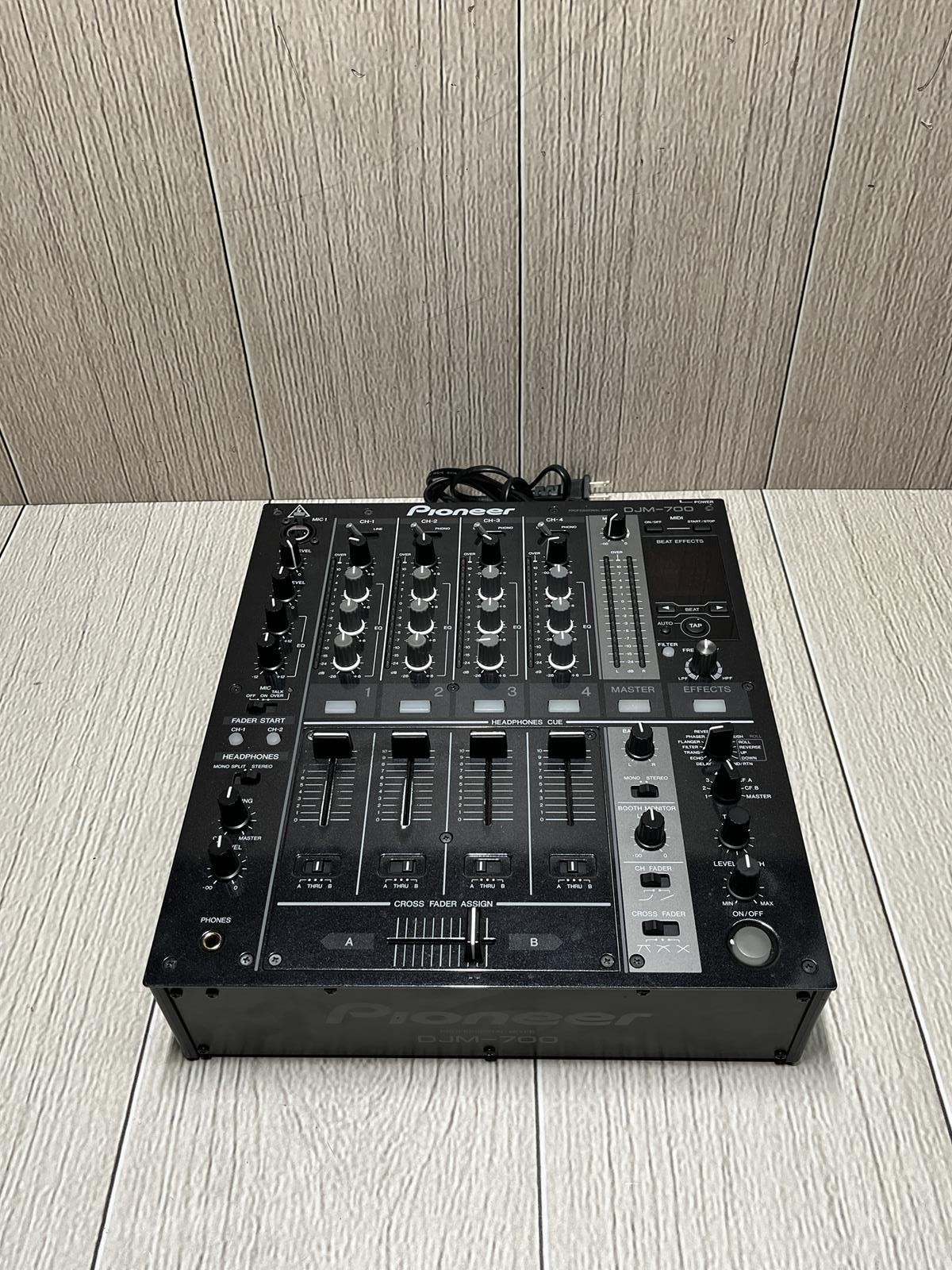 Pioneer DJM-700 4-Channel Professional DJ Mixer Effects