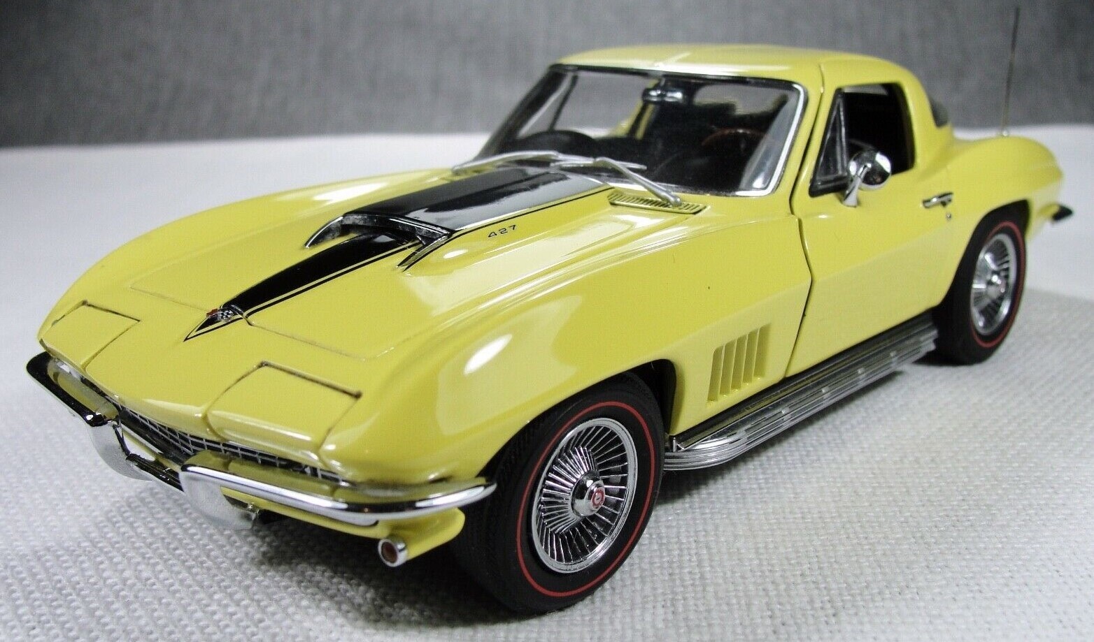 Corvette Chevrolet1:24Race Car12Chevy18Metal Body Model55 57 1963 1966 1967 1970