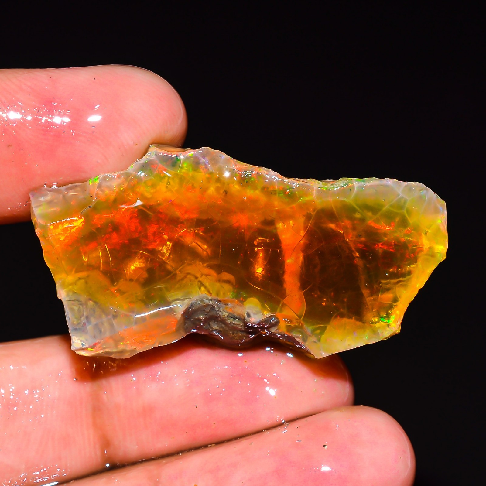 AAA top grade Ethiopian 45.5 Ct multi fire oil rough making jewelry 38x20x12 mm
