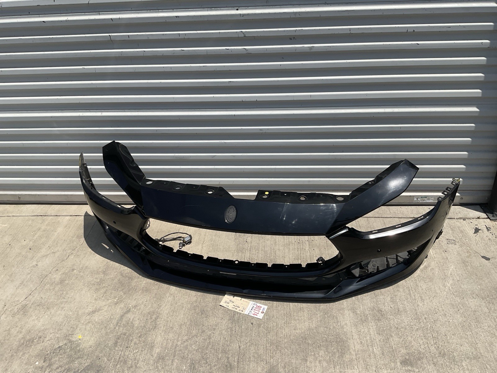 2018 2019 2020 2021 MASERATI GHIBLI FRONT BUMPER COVER OEM BROKEN TABS