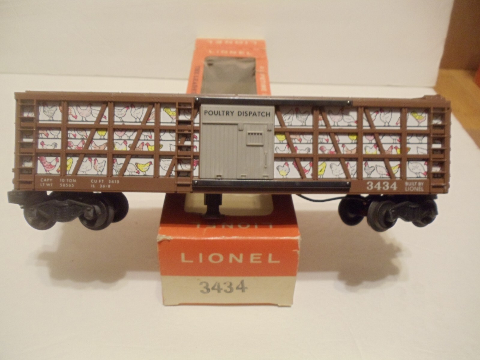 Lionel Postwar 3434 Poultry Dispatch Car in Mint Boxed Condition