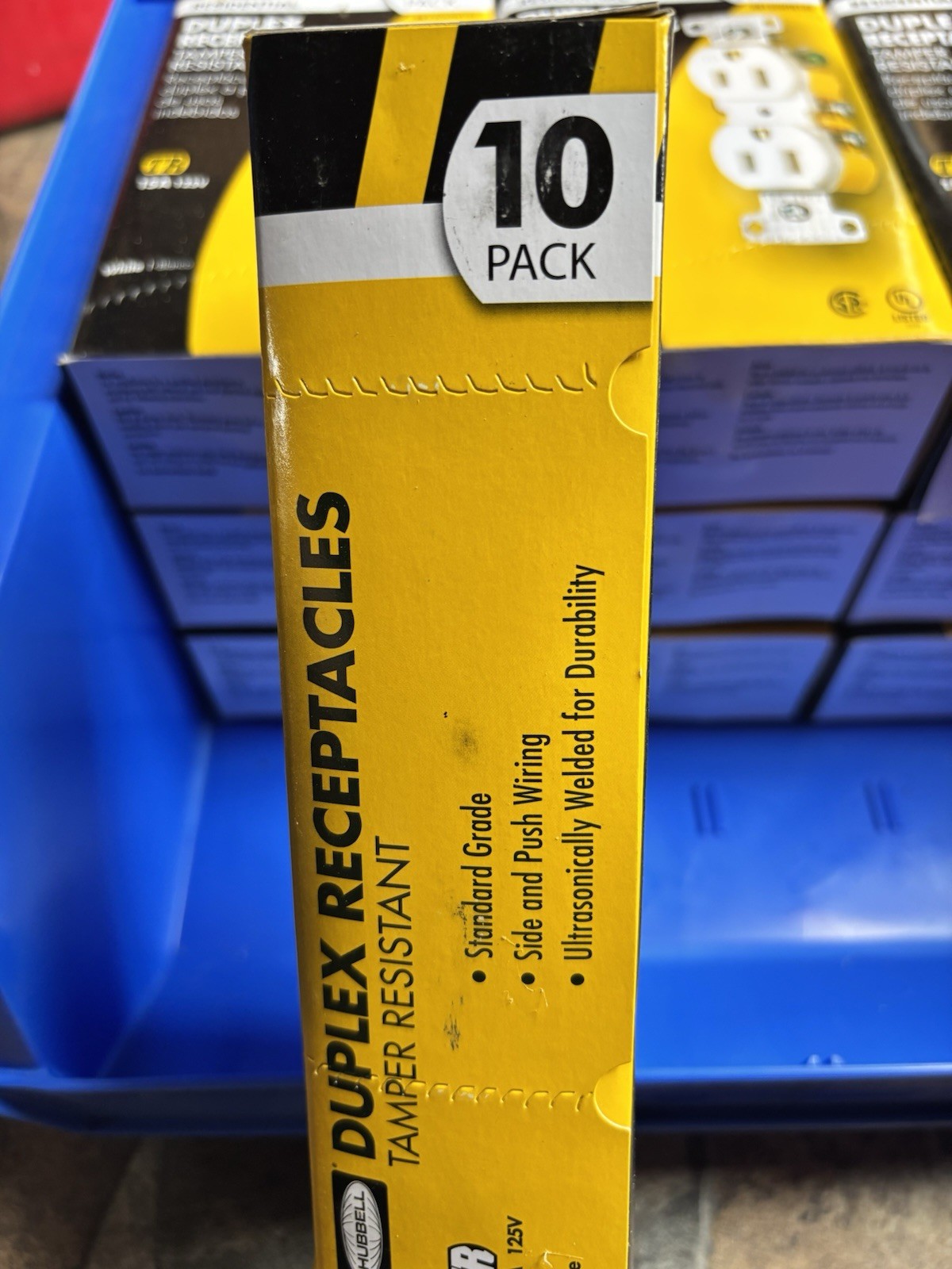 Hubbell RR15SWTR Trade Select,straight blade Devices, 10/box Hubbell RR15SWTR Trade Select,straight blade Devices, 10/box