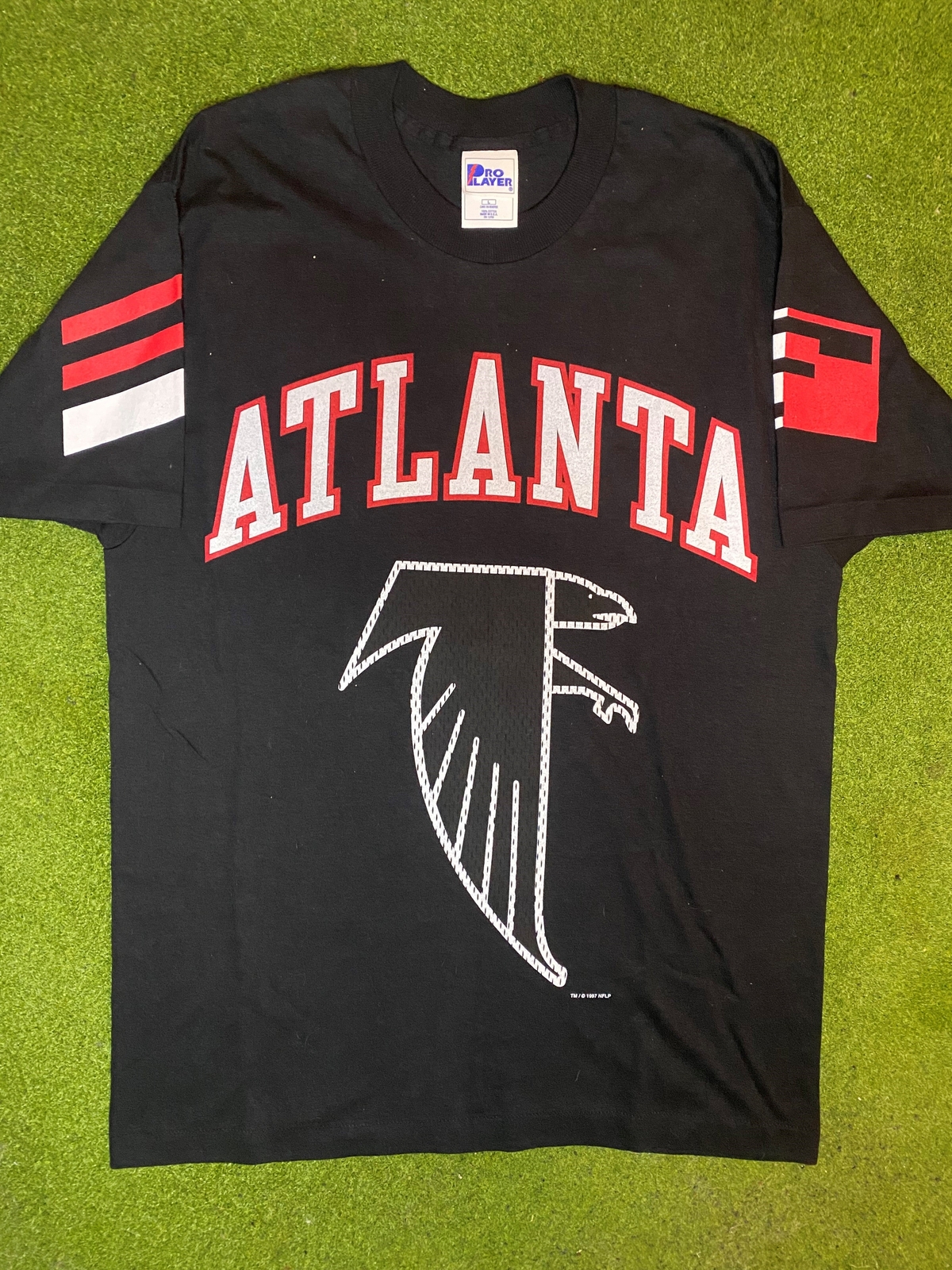 1997 Atlanta Falcons - Double Sided - Vintage NFL T-Shirt (Large)