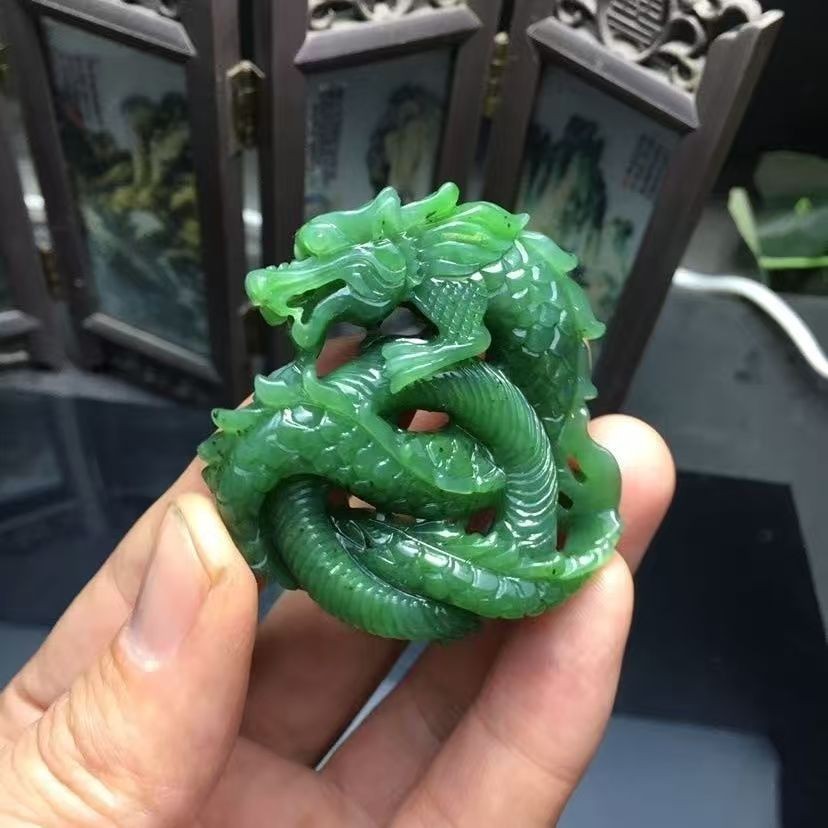 100% Chinses Hetian Jade Hand-carved Chinese Dragon Necklace Pendant Amulet