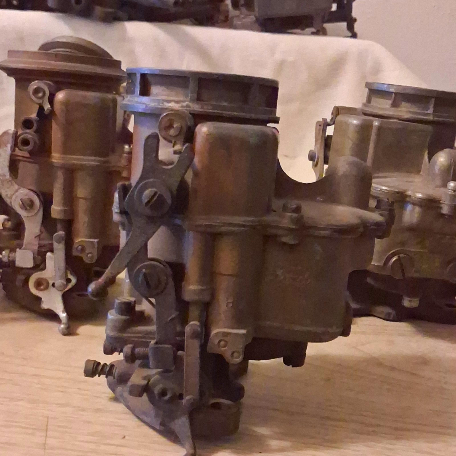 Flathead Ford 81 Stromberg ,Holley  carburetor