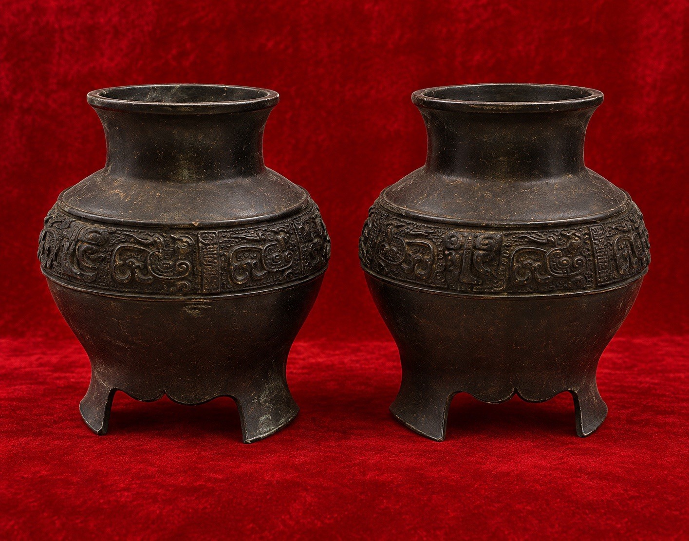 Lot Of 2 Vintage Chinese Bronze Archaic Style Phoenix Mask Vases Urns 5”