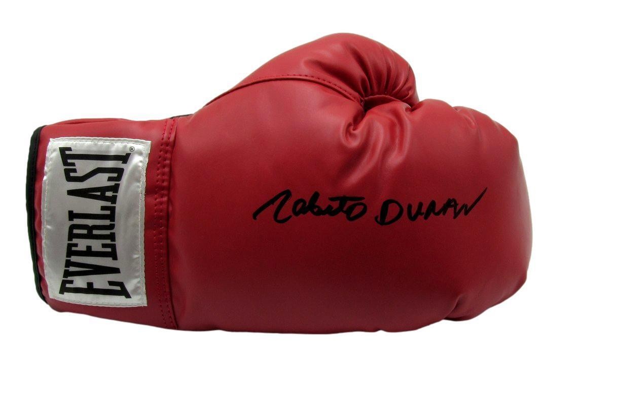 Roberto Duran Autographed/Signed Boxing Glove (Right) JSA 180813 Roberto Duran Autographed/Signed Boxing Glove (Right) JSA 180813