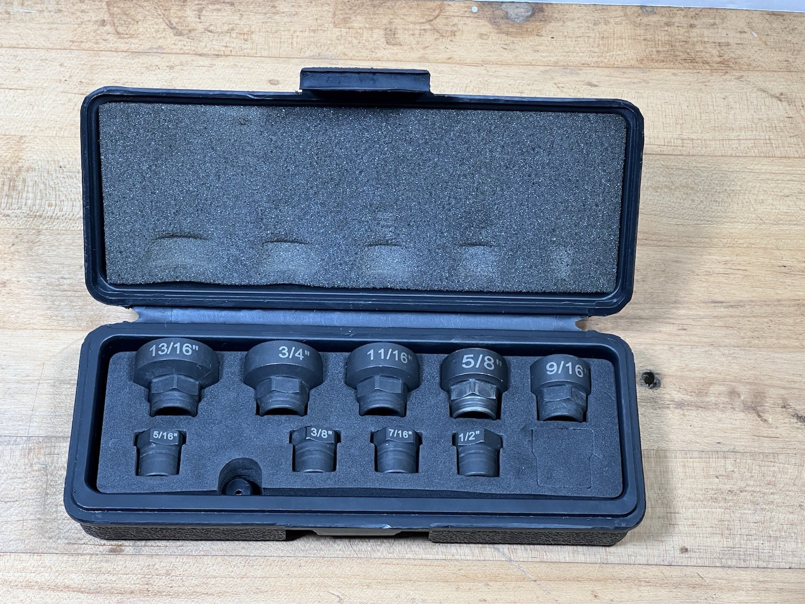 Klutch Thru-Hole Sockets — 9-Pc. SAE Set with Case - 5/16” Thru 13/16”