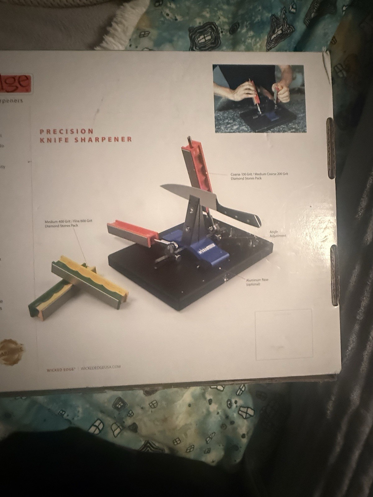 Wicked Edge WE1000 Adjustable Fix-Angle Knife Sharpener Kit w/ Stones & Strops
