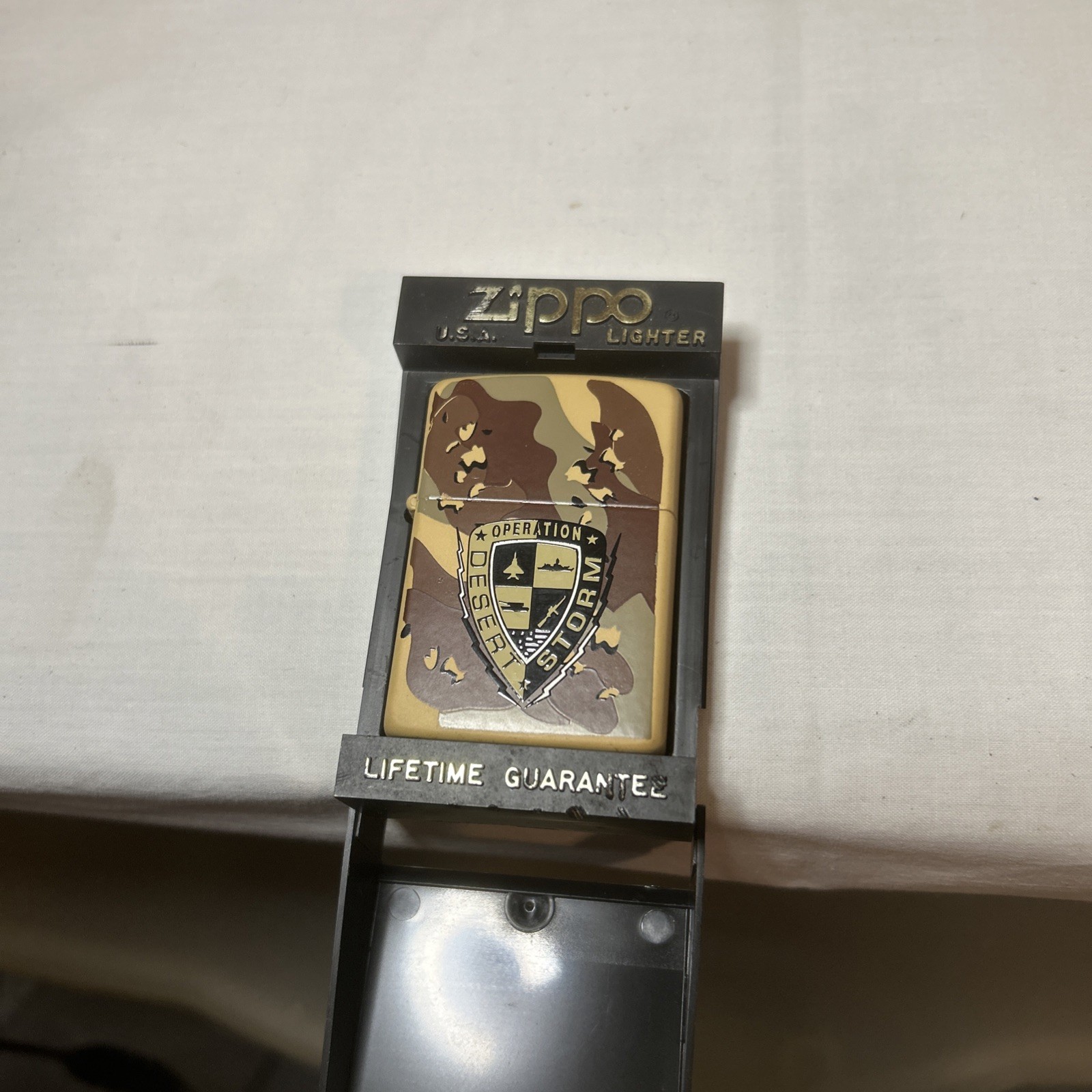 Vintage Operation Desert Storm Camo Tan Matte Zippo Lighter New B32 Vintage Operation Desert Storm Camo Tan Matte Zippo Lighter New B32