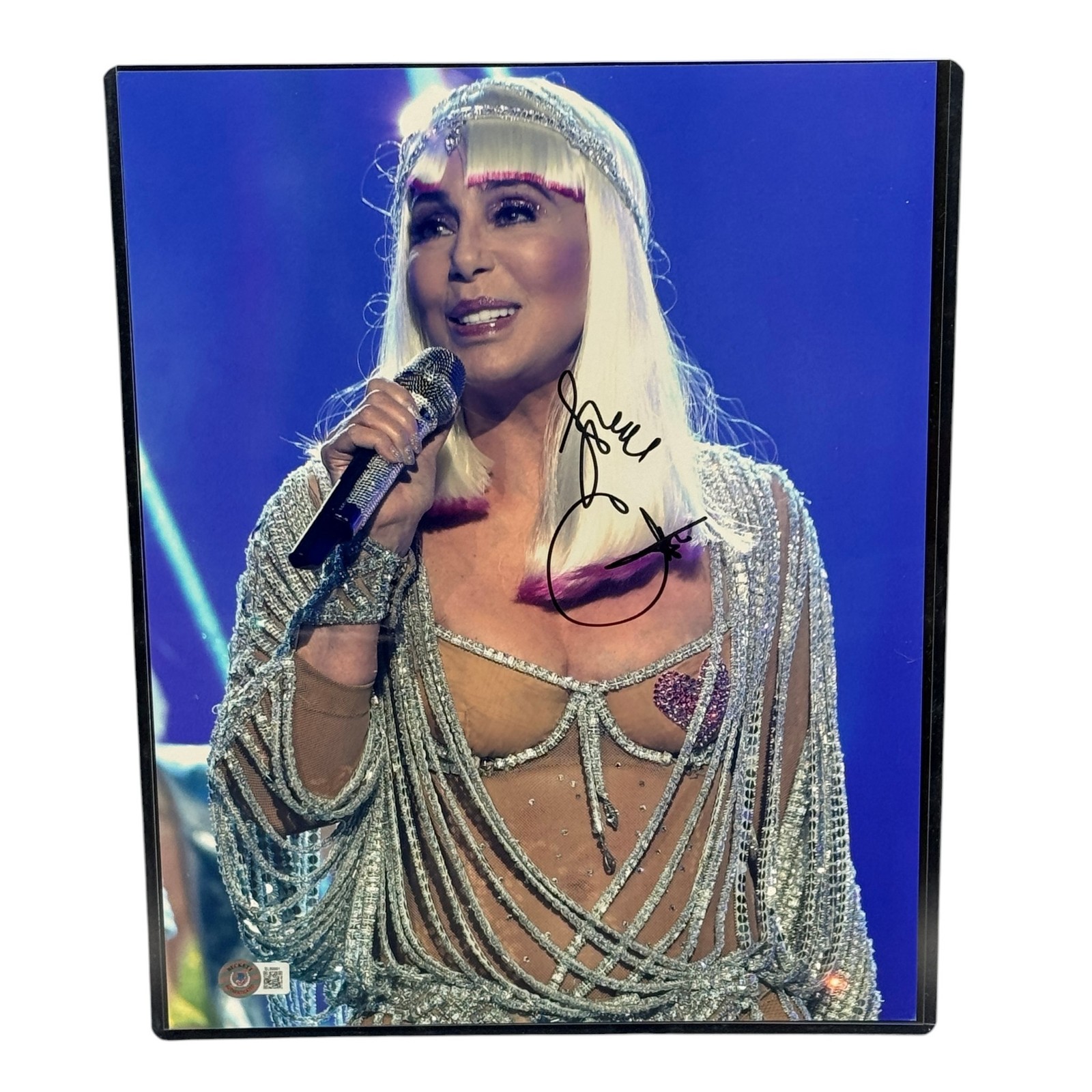 Cher Signed 11x14 Photo Music & Entertainment Autographed Beckett Authentic
