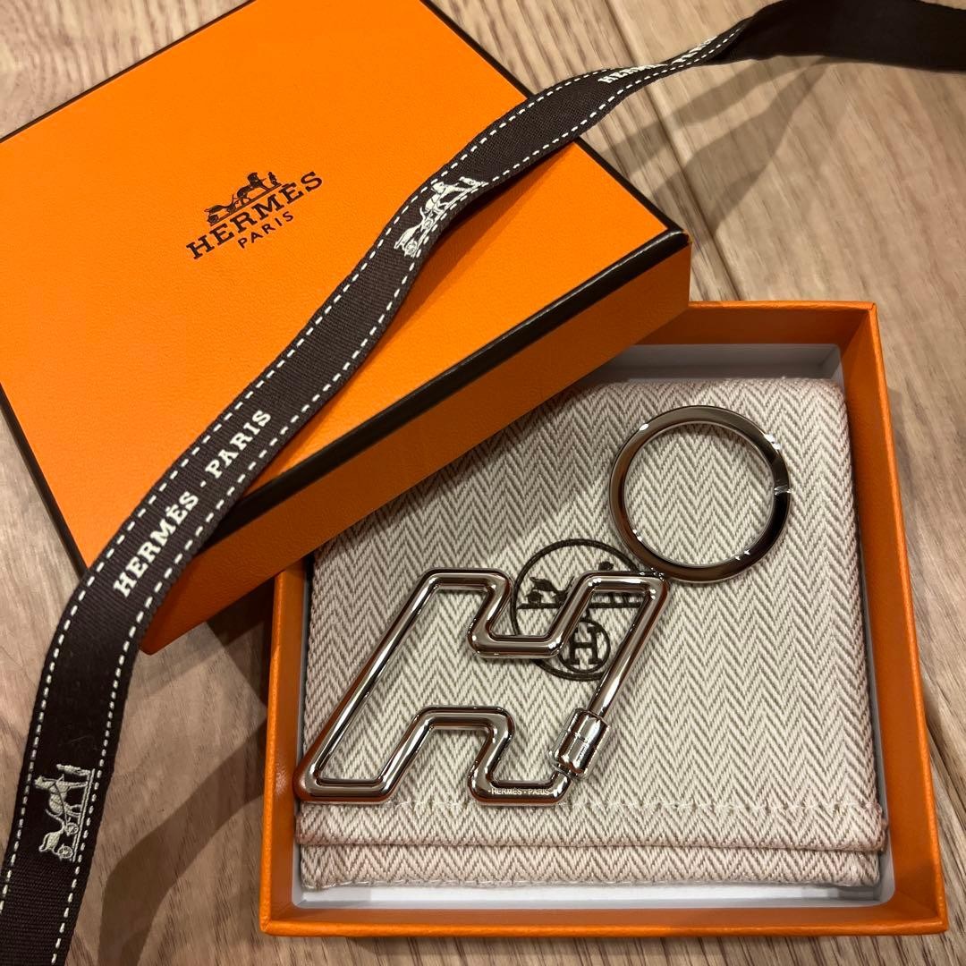 Hermes H-Speed Silver Keyring Used Metal 4x6.4cm Rare Gift