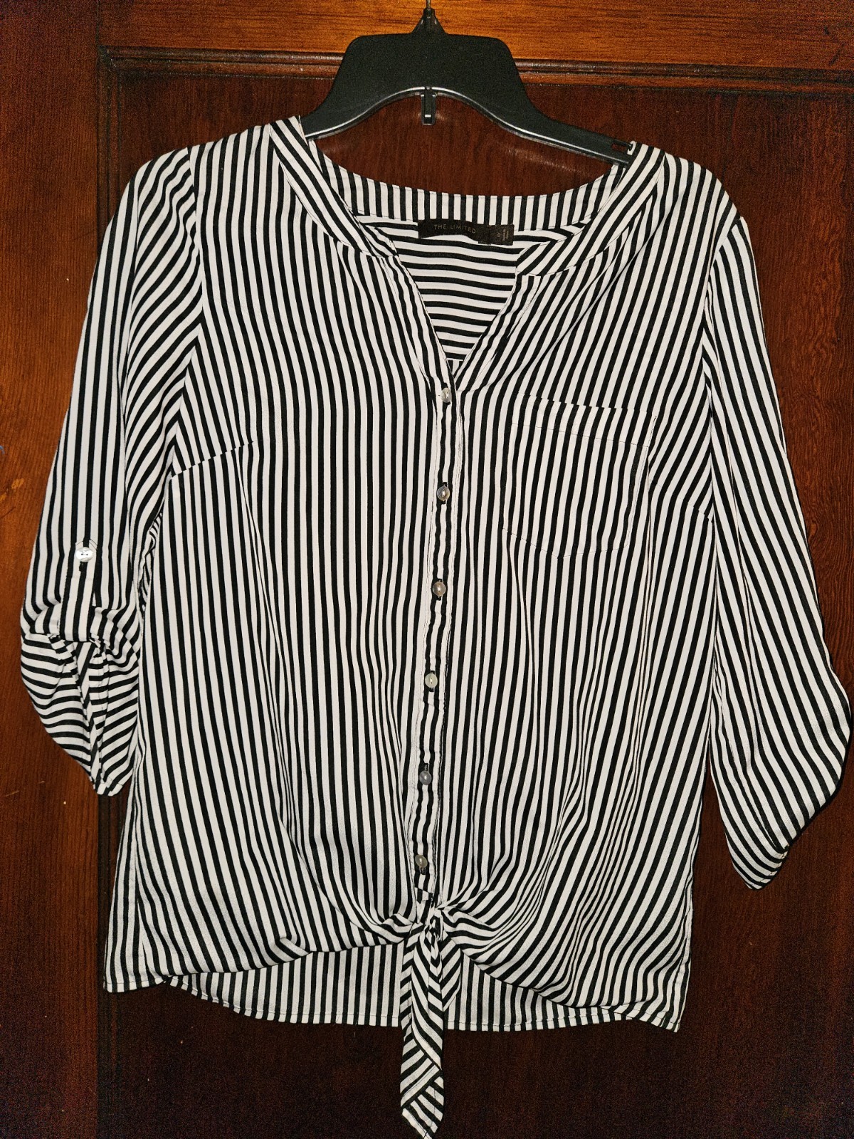The Limited Women\'s Black/White Striped Button Up 3/4 Sleeve Blouse Size S The Limited Women\'s Black/White Striped Button Up 3/4 Sleeve Blouse Size S