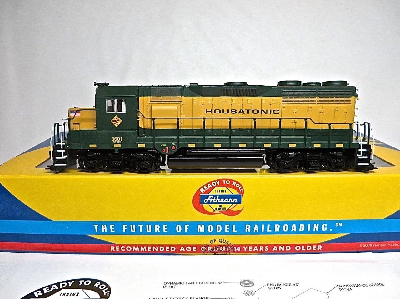 HO Athearn Genesis 96004 Housatonic GP35 Diesel Cab 3601 DCC Ready New