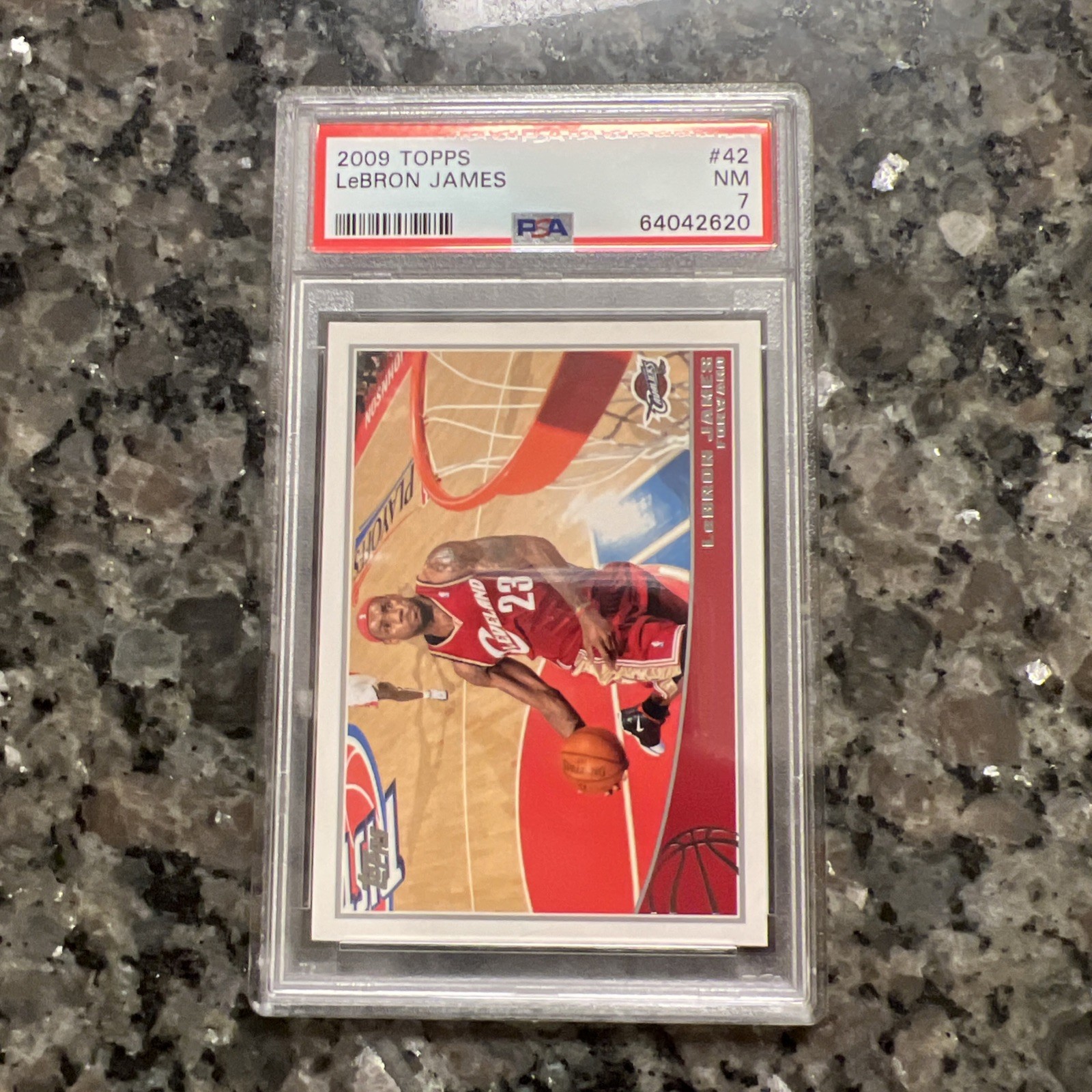 2009-10 Topps - LeBron James #42 PSA 7