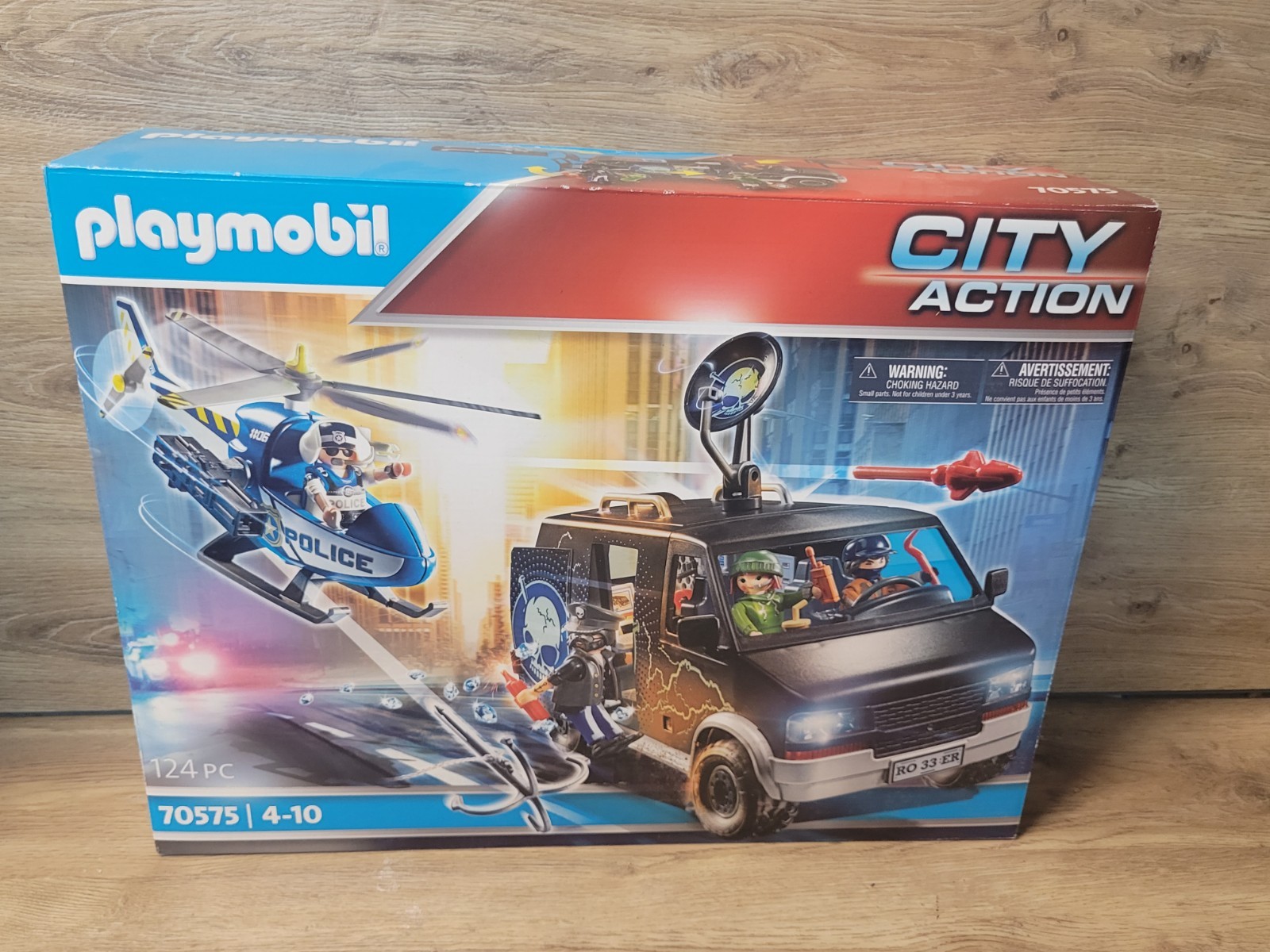 PLAYMOBIL 70575 CITY ACTION HELICOPTER PURSUIT WITH RUN AWAY VAN 124 PC NIB PLAYMOBIL 70575 CITY ACTION HELICOPTER PURSUIT WITH RUN AWAY VAN 124 PC NIB