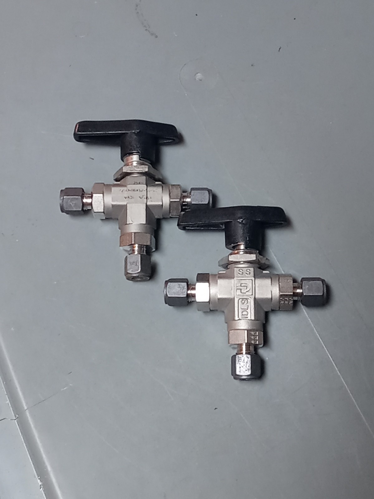 Parker 4z-b6xs2-ssp-c 1/4\