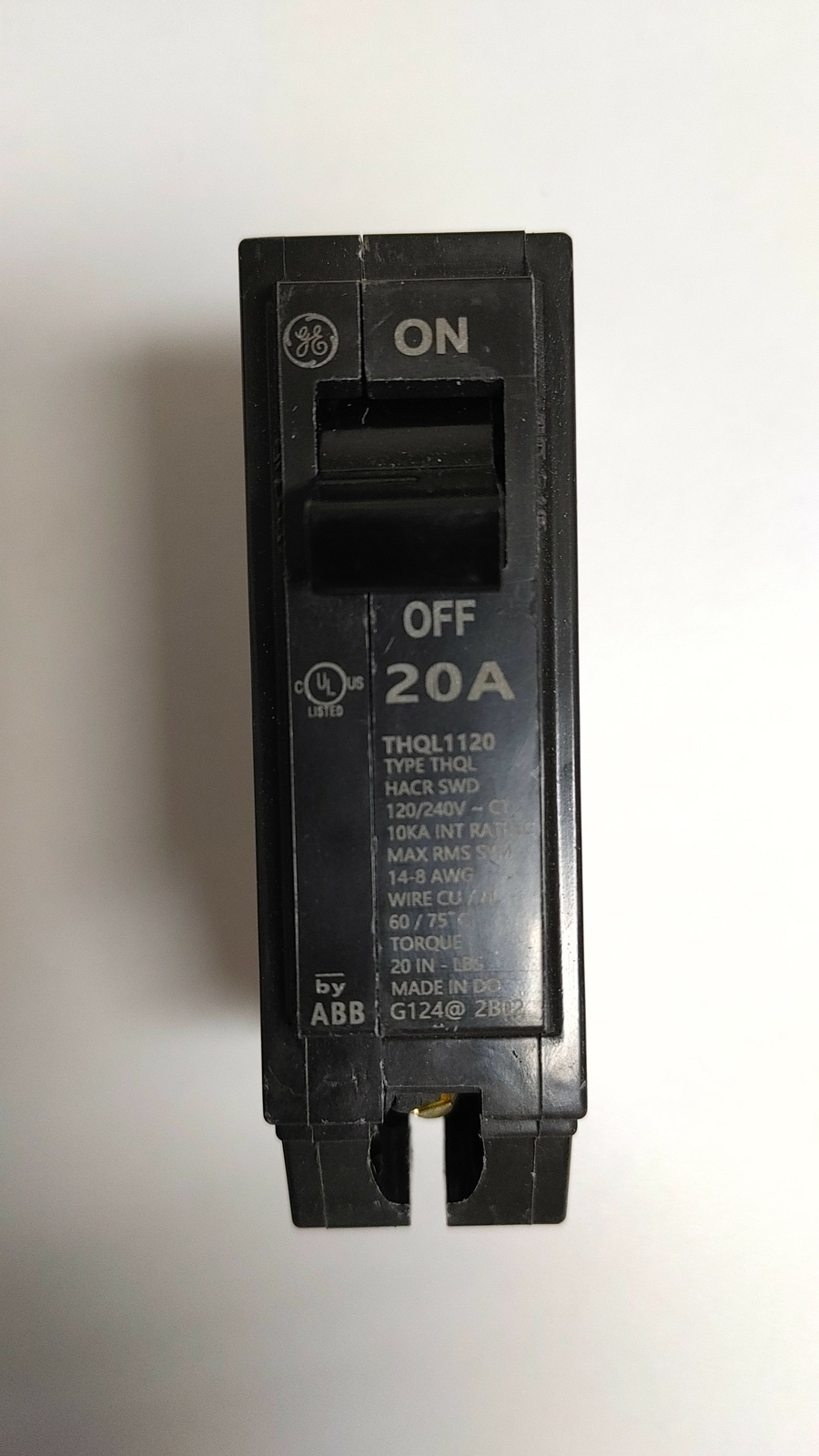 GE General Electric THQL1120 20-Amp 1-Pole 120/240VAC Breaker GE General Electric THQL1120 20-Amp 1-Pole 120/240VAC Breaker