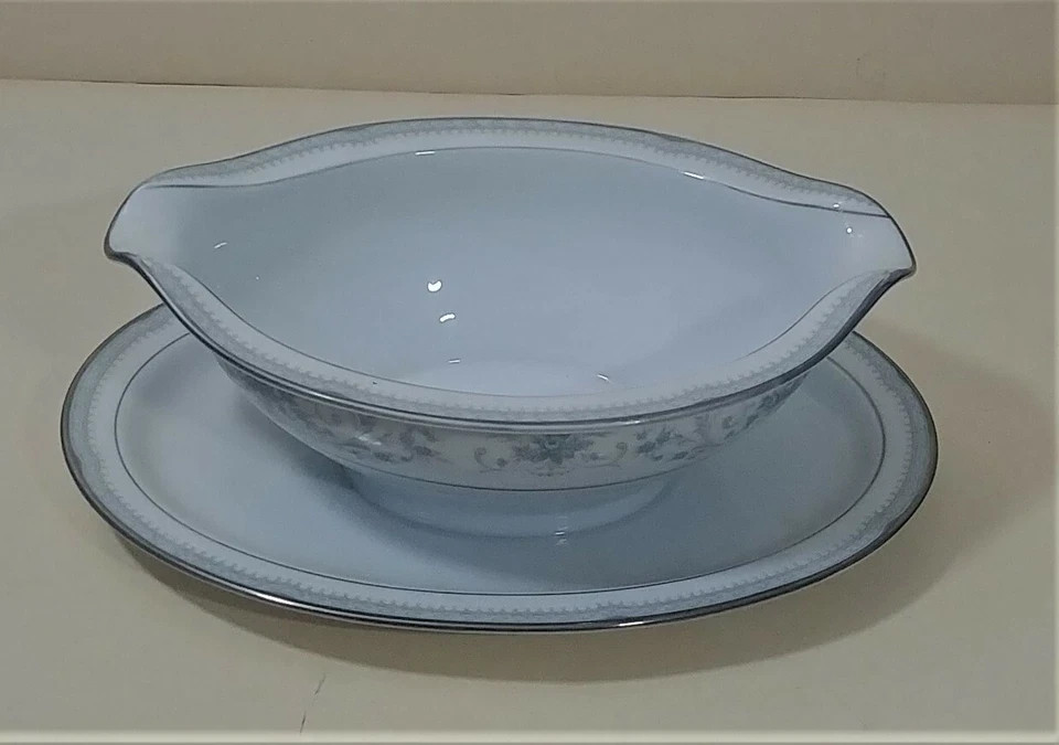 Vintage Noritake China Colburn 6107 Gravy Boat Vintage Noritake China Colburn 6107 Gravy Boat