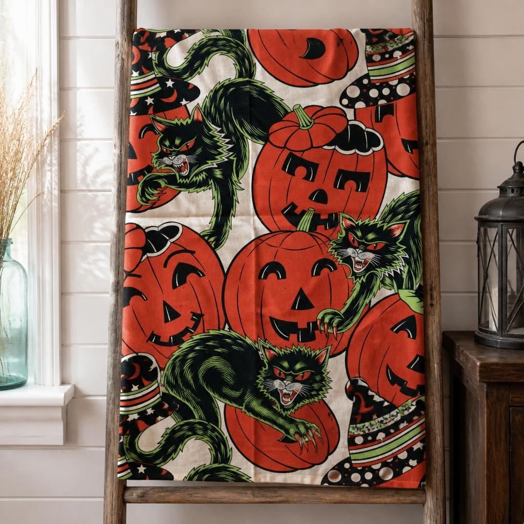 Y2K vtg Alexander Henry Pumpkin Party 2006 Halloween Fabric Black Cats Pumpkins