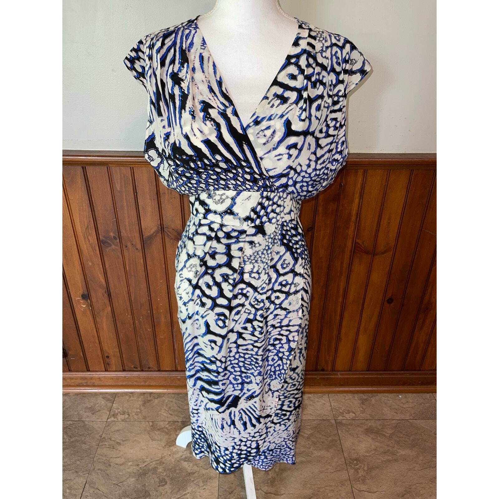 NWOT Womens Rebecca Minkoff Silk Lily Bloussant Blue Black Leopard Print Dress 2 NWOT Womens Rebecca Minkoff Silk Lily Bloussant Blue Black Leopard Print Dress 2