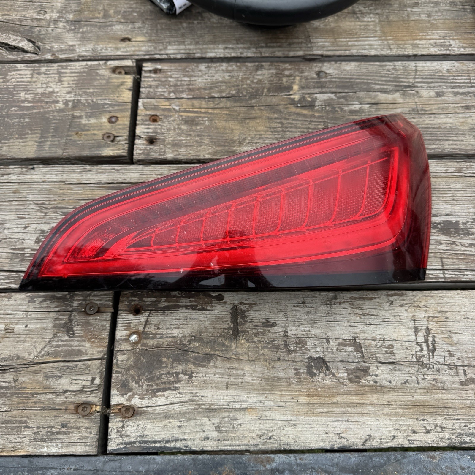 2013-2017 AUDI Q5 SQ5 RH passenger side tail light OEM 8R0945094D 2013-2017 AUDI Q5 SQ5 RH passenger side tail light OEM 8R0945094D