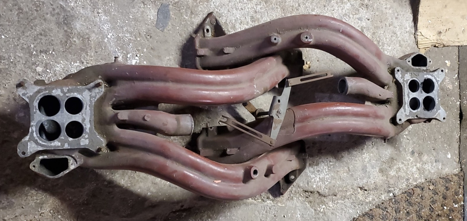 1960-61 Chrysler 300-F & 300-G 413 2 X 4BBL Long Ram Induction Intake Manifolds