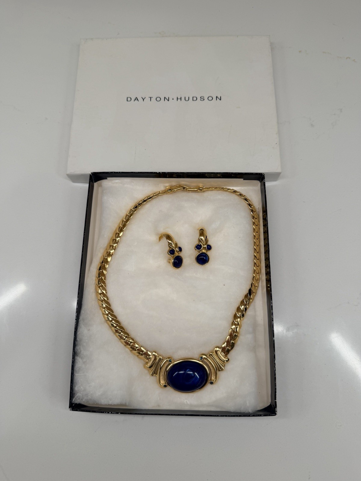 NOS Vtg Trifari Faux Lapis Cabochon Necklace Clip Earrings Set Gold Tone Large