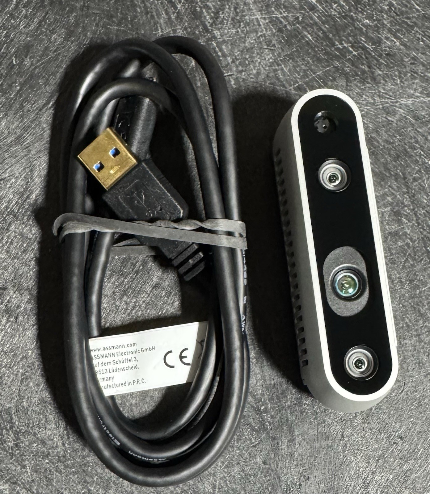 Intel RealSense Depth Camera D435 Silver w/ USB-A to USB-C Cable