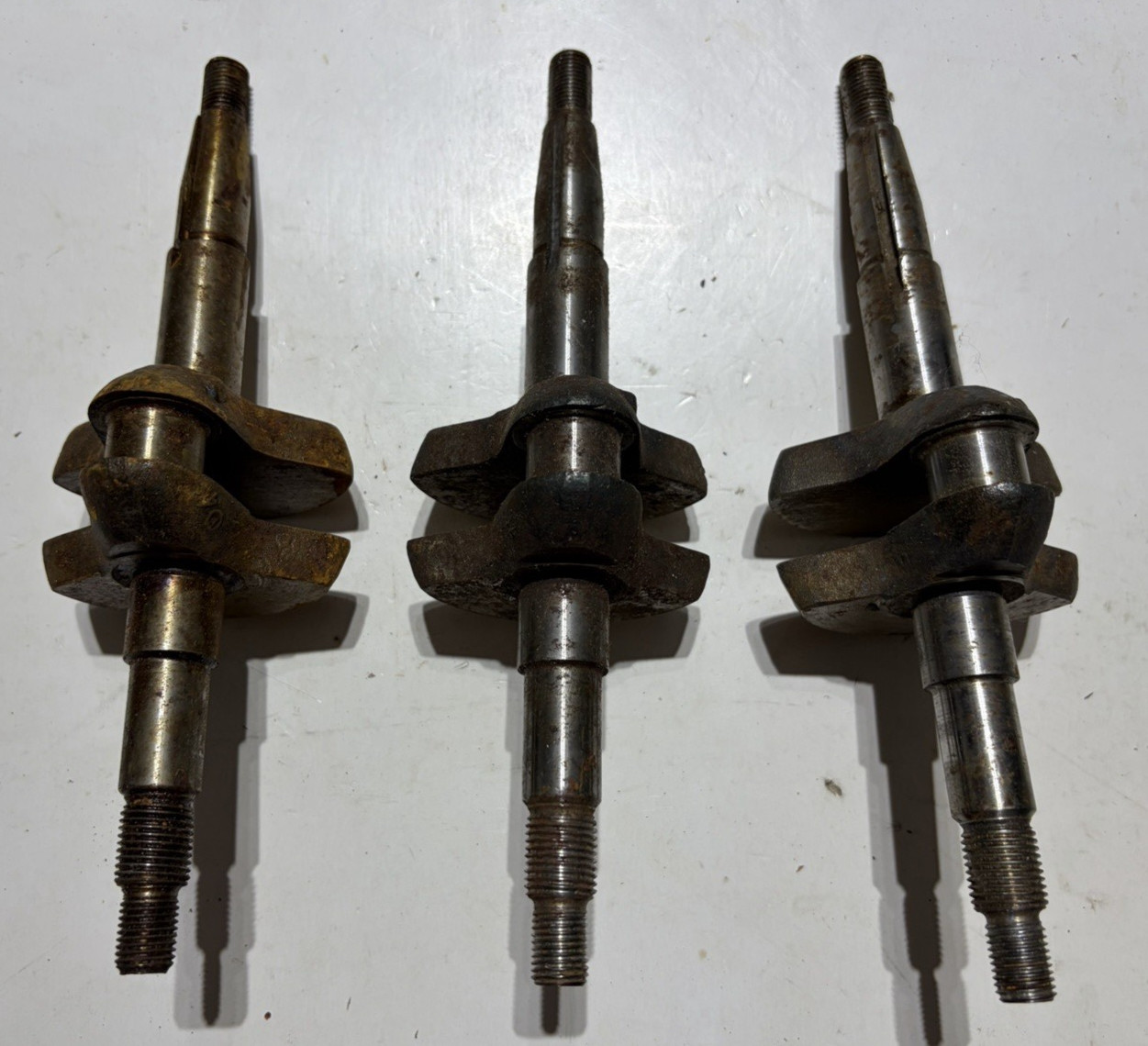 3-pack Genuine Remington 60016 Crankshafts New OEM Lot of 3 3-pack Genuine Remington 60016 Crankshafts New OEM Lot of 3