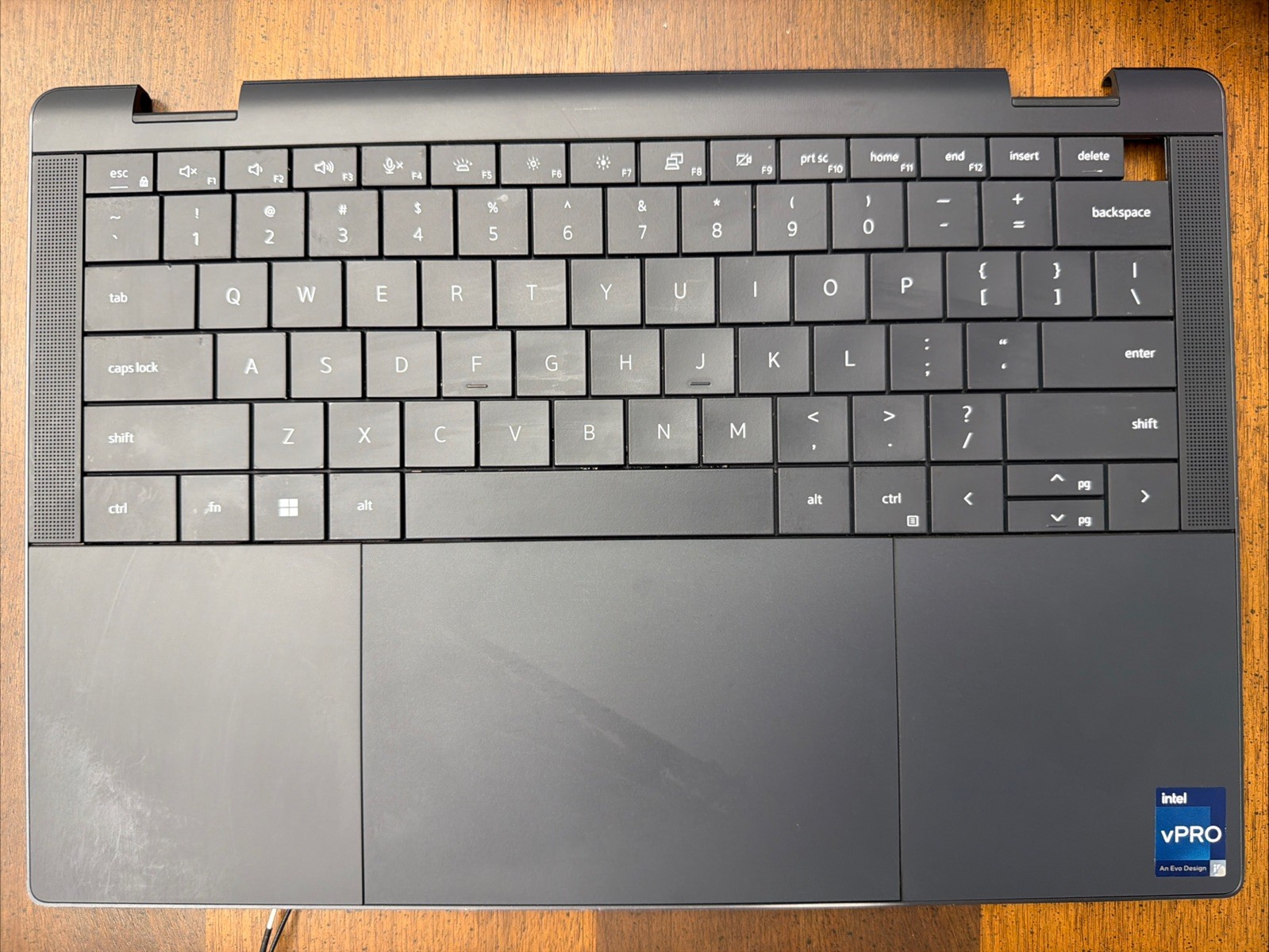 Dell Latitude 9440 E9440 Palmrest US BCL Keyboar Touchpad 057XY2 0FDDT1 SOT6 Dell Latitude 9440 E9440 Palmrest US BCL Keyboar Touchpad 057XY2 0FDDT1 SOT6