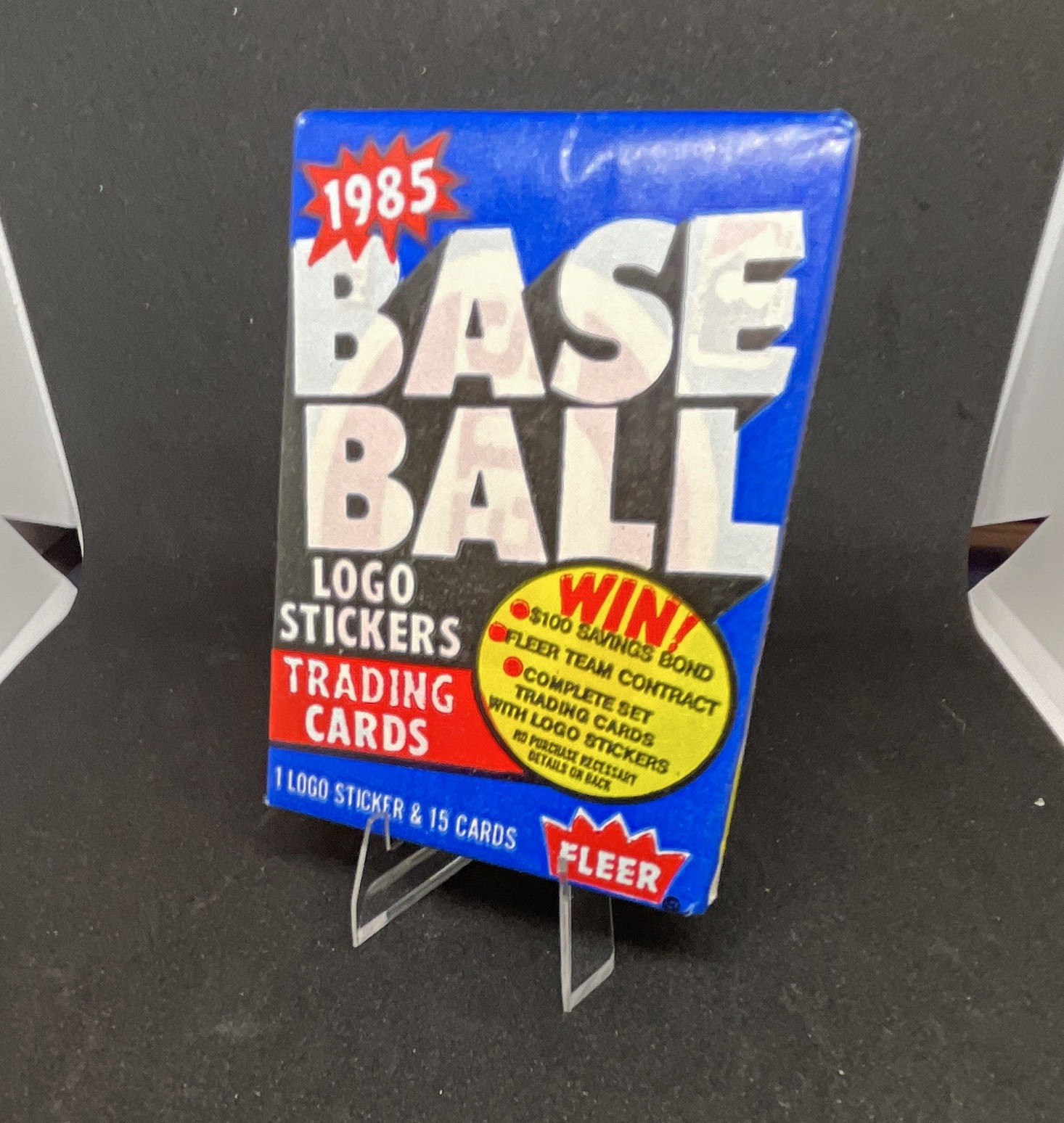 Fleer 1985 Fleer Baseball Sealed Pack 15 Cards + Logo Sticker MLB